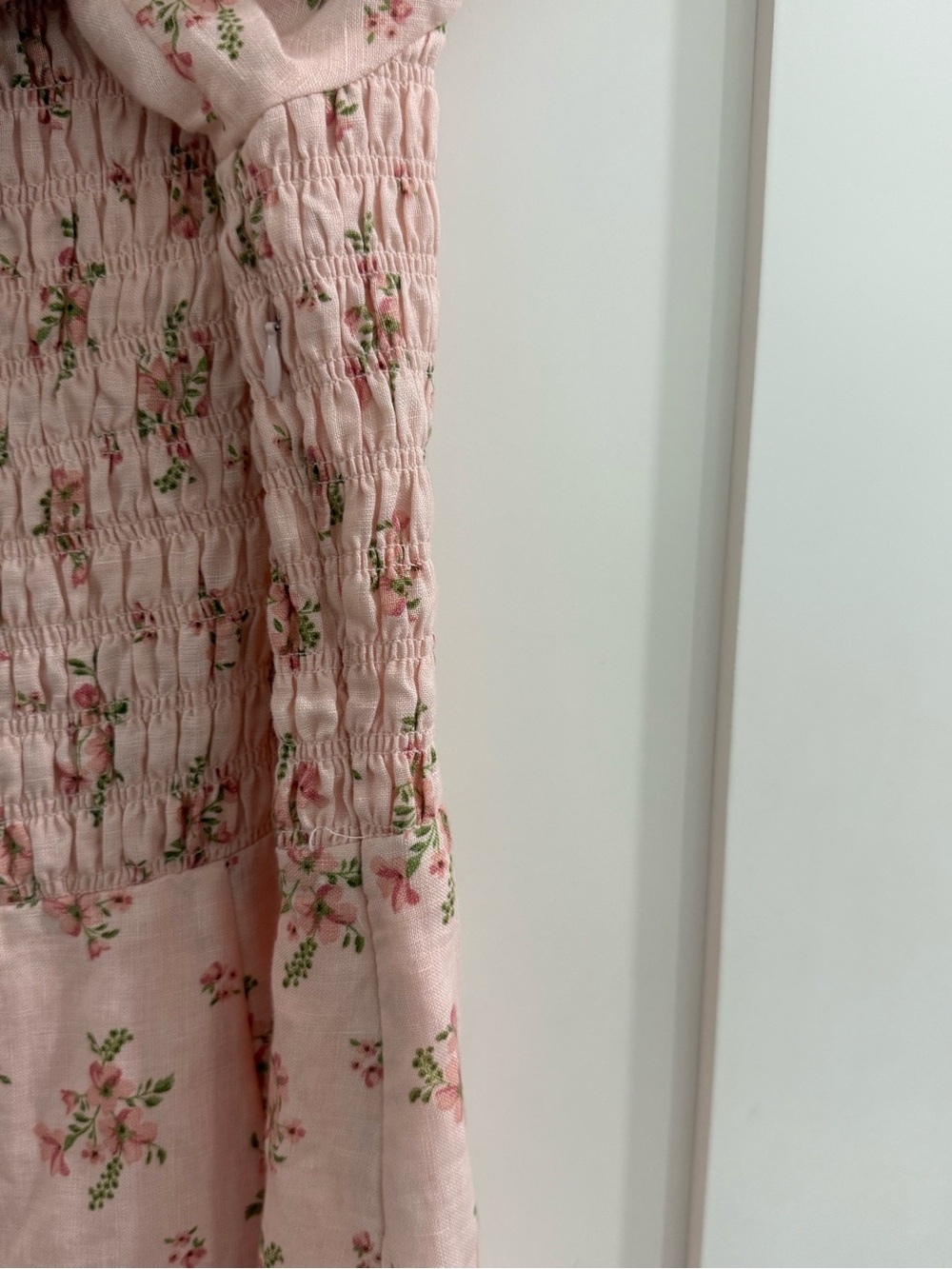 & Other Stories light pink floral linen smocked puff sleeve side slit dress - Picture 9 of 15